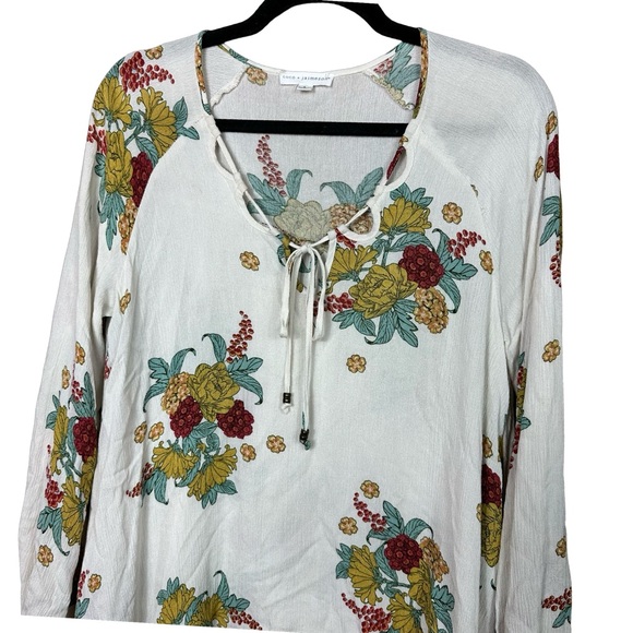 Coco + Jaimeson Cream Floral Print Fall Tassel Scoop Neck Asymmetrical Blouse S - Picture 5 of 10